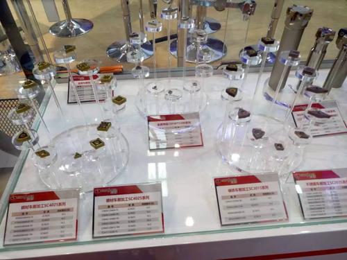 万种商品展区刀具刃具,量具量仪,劳保安防,五金工具,工装夹具,车间